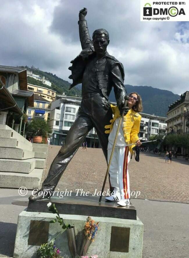 bronze statue freddie mercury in Montreux, Switzerland